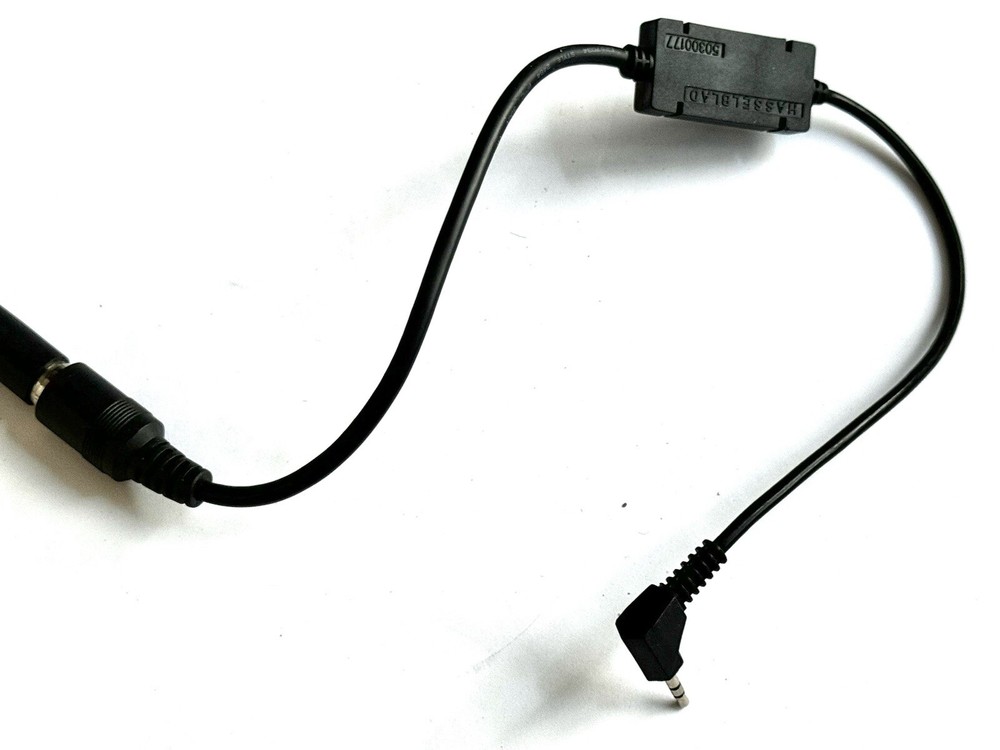 Schneider Kreuznach Shutter Control ES w/0 Shutter & Hasselblad Cable