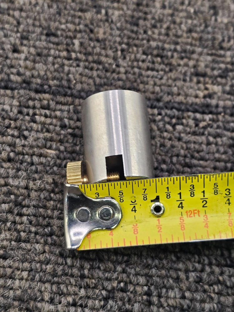 (QTY 5) Derraco Engineering Bushing Holder Single Screw Type / Anvil Base