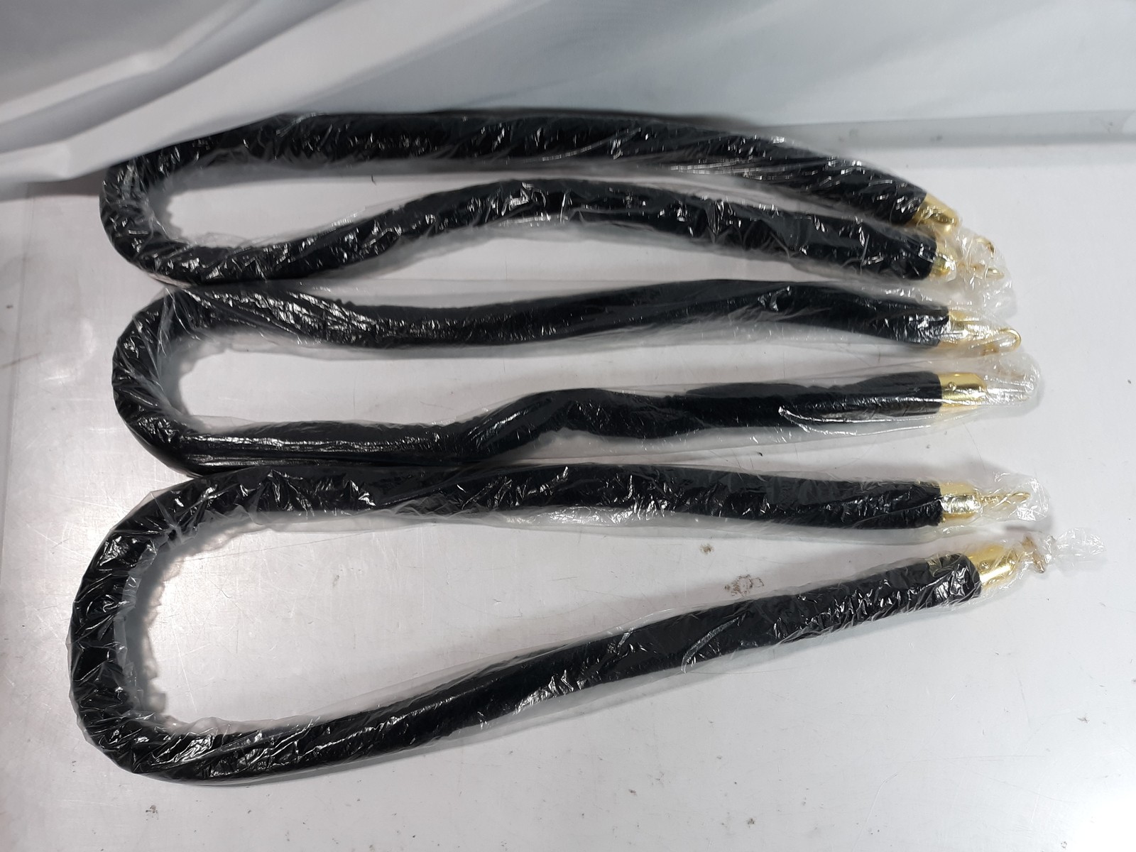 5ft Black Velvet Stanchion Rope Gold Clip Barrier Crowd Control - Lot of 6