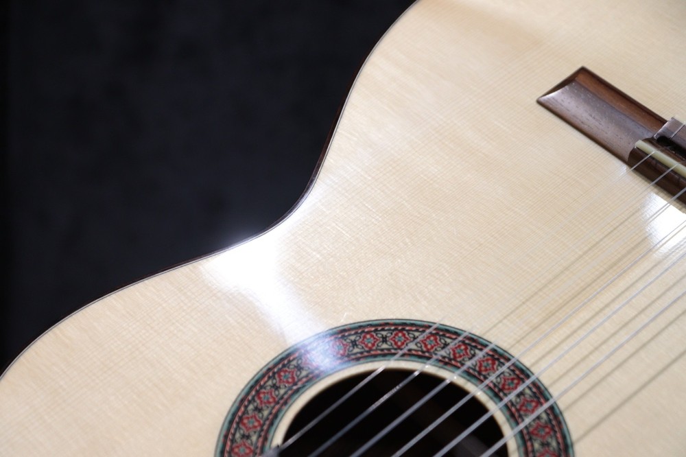 Manuel Rodriguez Superior Series C-S Solid Spruce Top 4/4 Size Classical Guitar