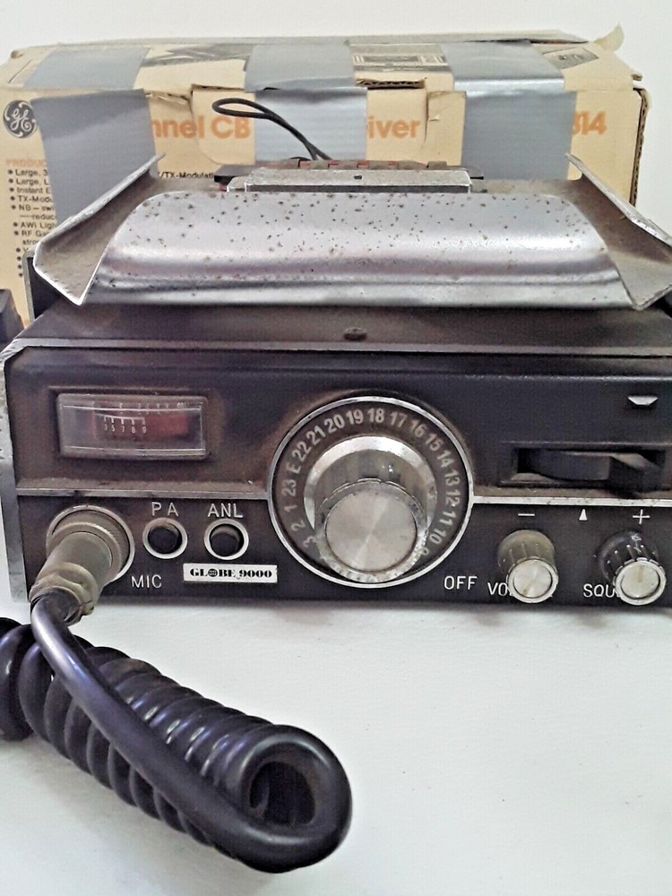 1977 Globe Electronics 9000 18-9000 CB Radio Citizen Band Ham MOBILE TRANSCEIVER