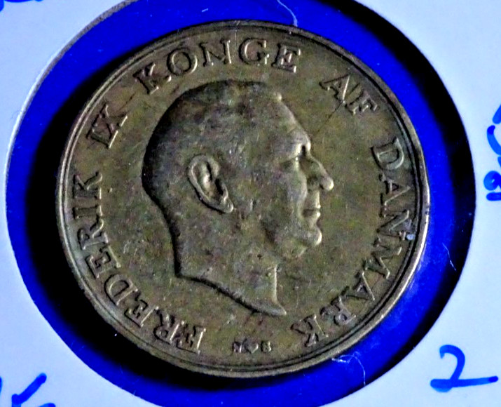 DENMARK 1948 (2 KRONER)  "U-GRADE"  KM838.1- CIRCULATED