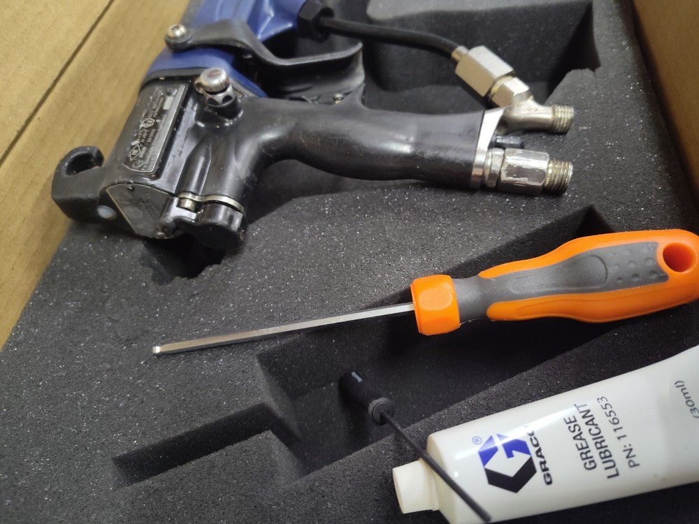 GRACO PRO XP 60 AA ELECTROSTATIC PAINT GUN💲 SUPER BUY 💲LOOK