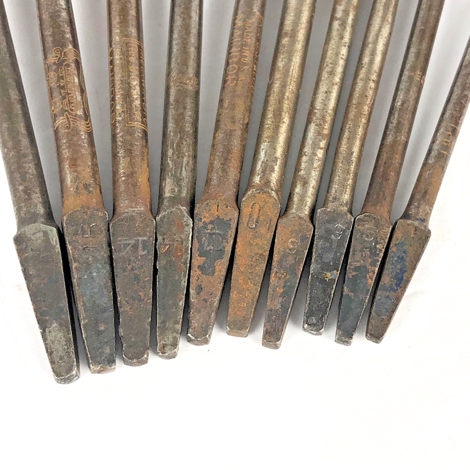 Stanley Ratcheting Hand Drill Brace No. H1253 w/ 10 Auger Drill Bits