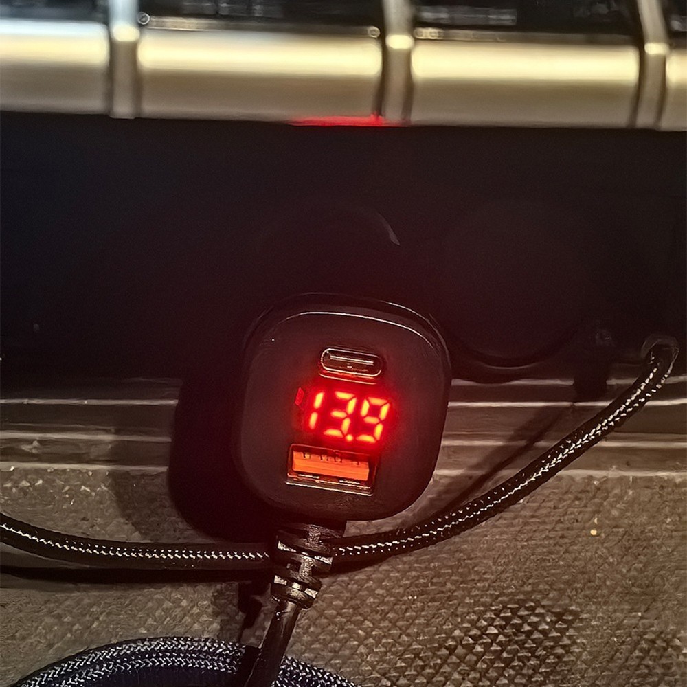 Multi Device Compatible 5M Vehicle Charger Power Cable with Real Voltmeter