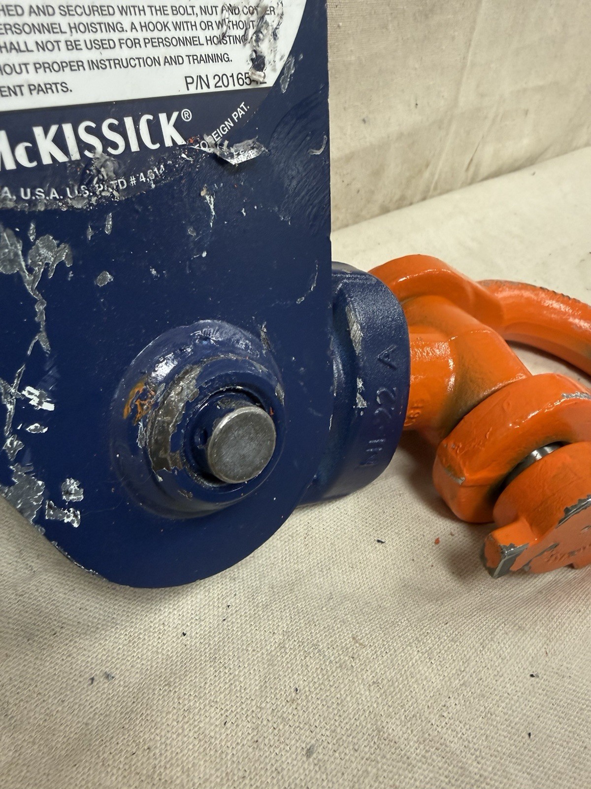 CROSBY 109126 Snatch Block Pulley W/ Shackle, 16,000 LB Working Load Limit