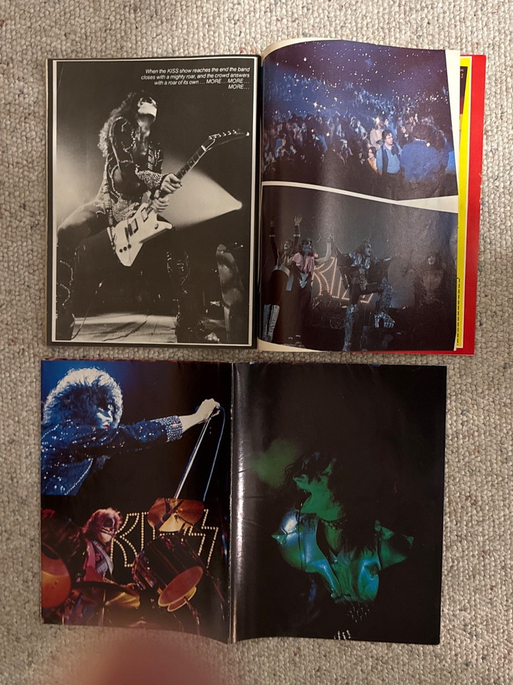 Kiss Grooves Magazines Set of 3