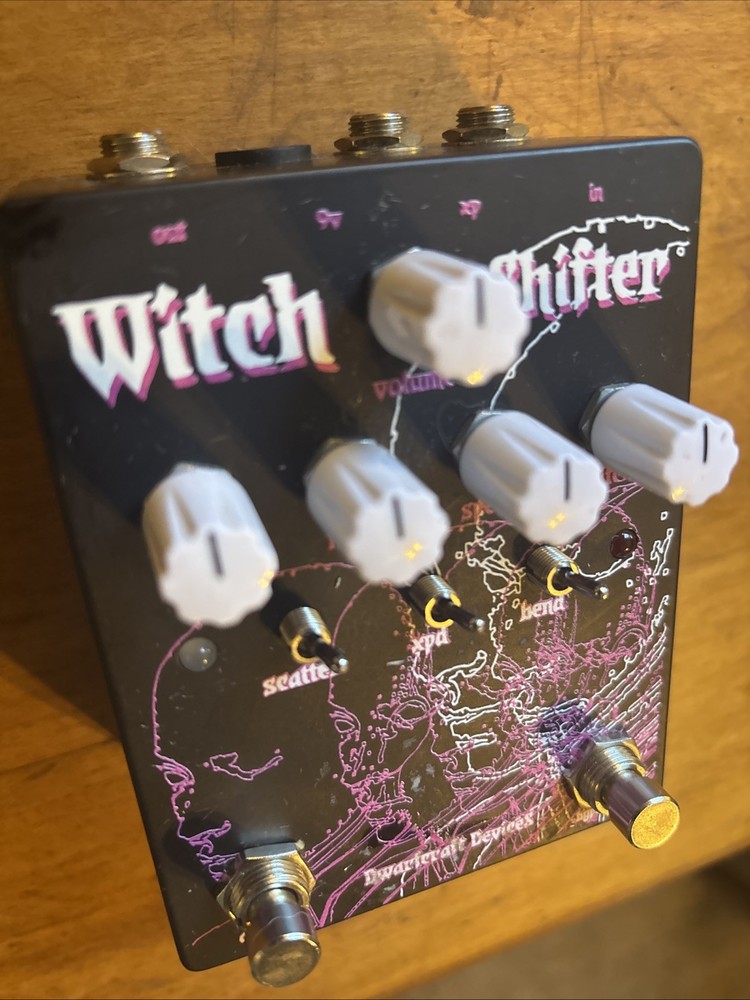 Dwarfcraft Devices Witch Shifter Pitch And Modulation Pedal