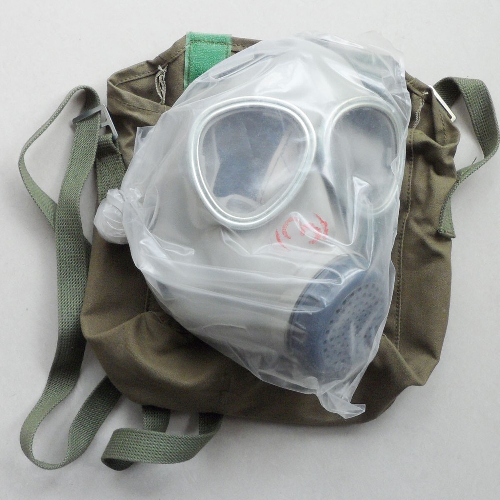 Surplus Chinese type 65 Mask with Bag
