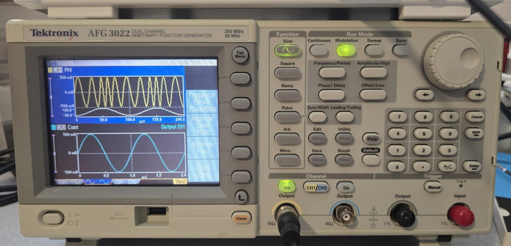 Tektronix AFG3022 25MHz Dual Channel Arbitrary/Function Generator – Tested”