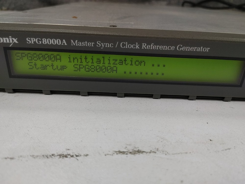 Tektronix spg8000A Master Sync/Clock GPS HD SDI Multi Format Reference Generator