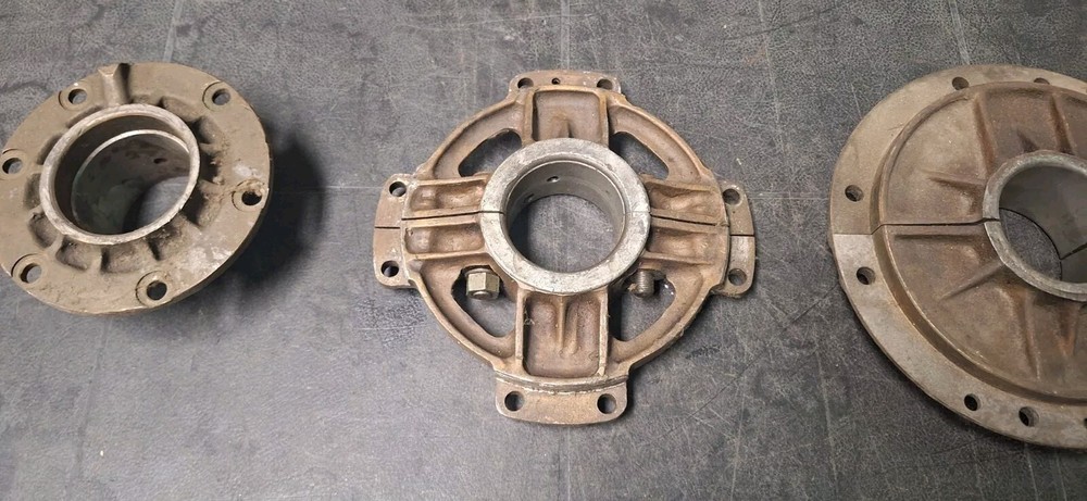 Offenhauser Offy engine Main Cages Midget 110 original