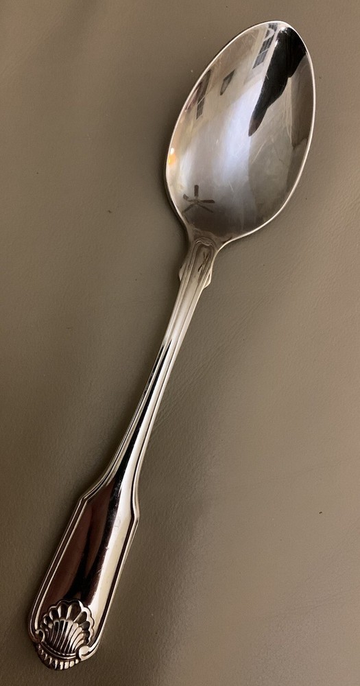 CLASSIC SHELL Pattern Tea Spoon ONEIDA Stainless Steel 18/10 Cube Mark