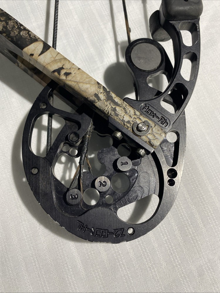 Mathews Solocam FX2 Right Hand 70 Pound Bow