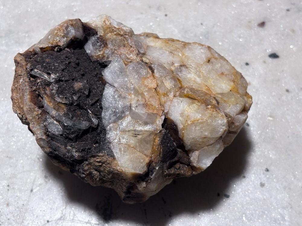 quartz gold ore