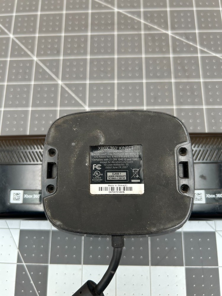 Microsoft Xbox 360 Kinect Motion Sensor