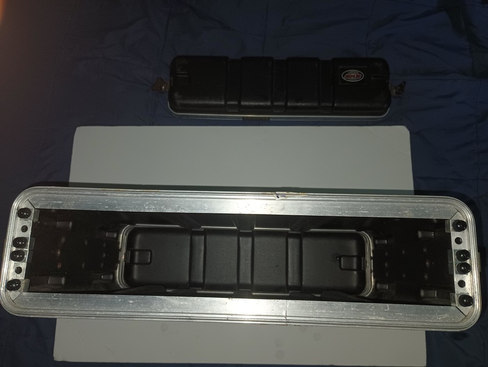 SKB 2U