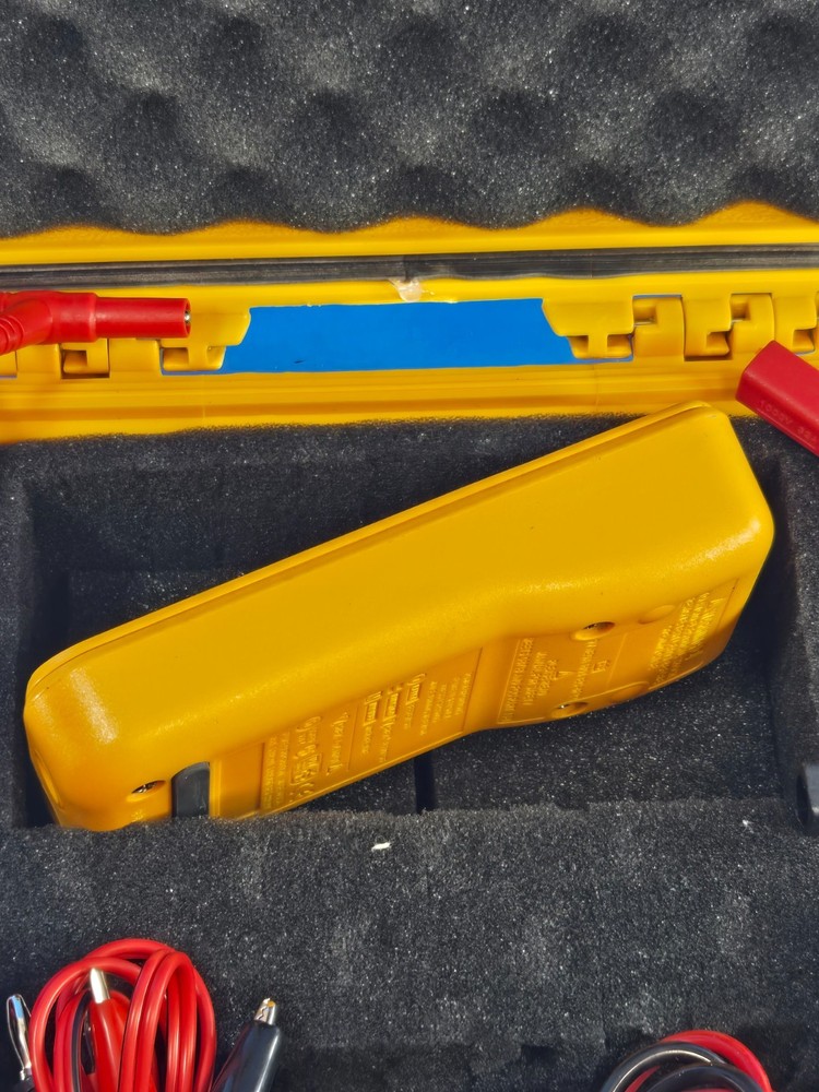 Fluke 7-600 Electrical Tester Meter Multimeter !