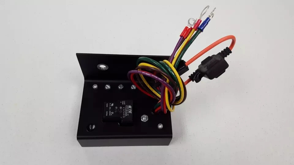 Vanair 850-597 Voltage Control Module Regulator 890-635