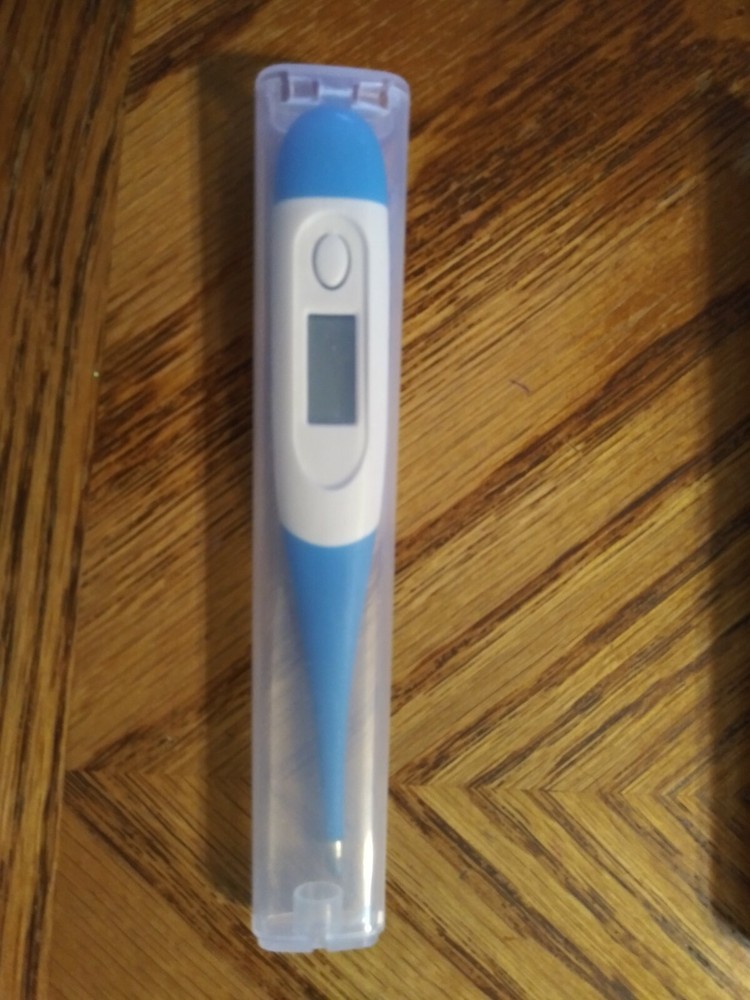 Unlabeled Digital Thermometer No HG Induction Memory Function Buzzer Fever Alarm