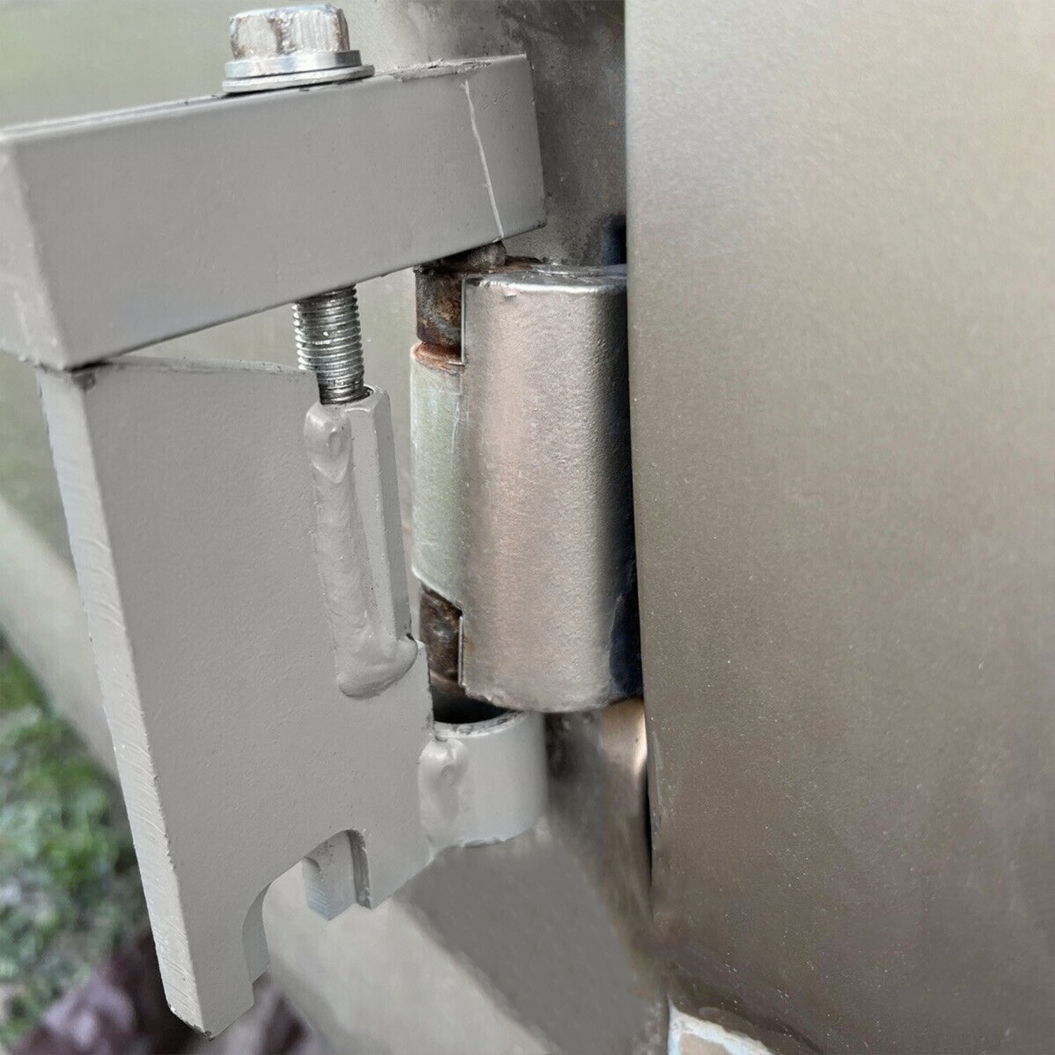 Automotive Door Hinge Pin Puller Remover Tool For Chevy Express GMC Savana Vans