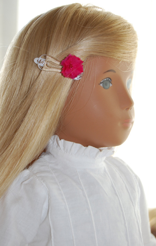 SASHA DOLL RESTRING PROFESSIONAL CLEANING RESTRINGING SPA REPAIR GÖTZ TRENDON