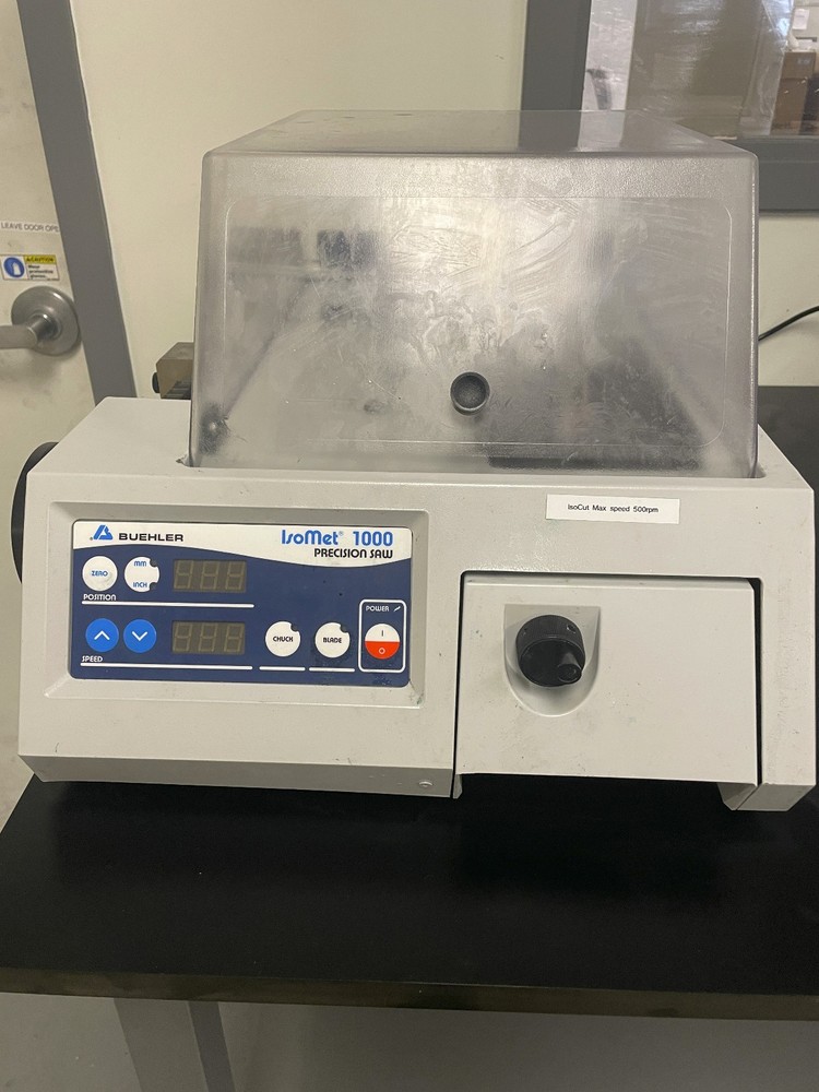 IsoMet 1000 Precision Saw