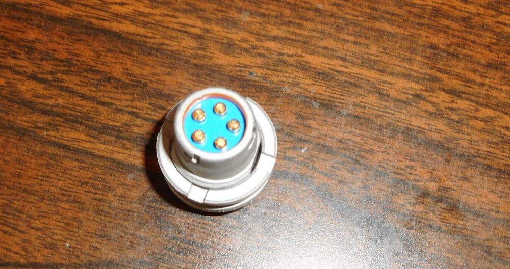 1 each U183/u 5 pin AUDIO CONNECTOR new