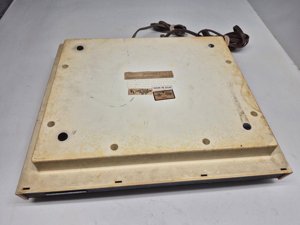 Magnavox Turntable Record Player Plastic Plinth Box