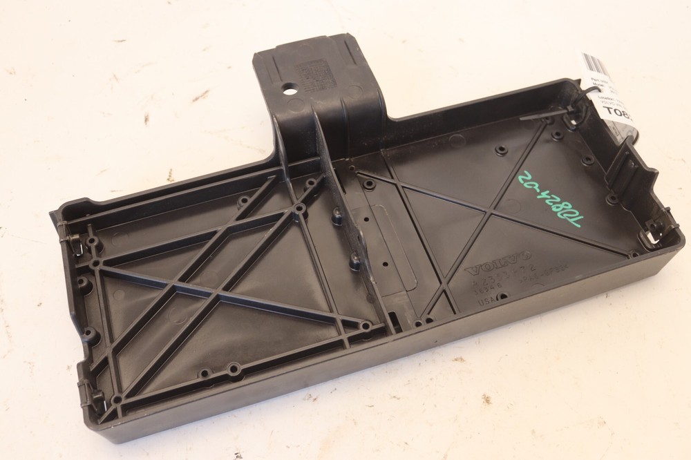 2003-2018 VOLVO VNL BIG RIG ABS COMPUTER MODULE BRACKET MOUNT 82353872 OEM