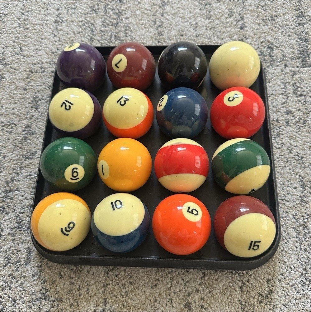 ARAMITH CROWN STANDARD BELGIAN POOL BALL