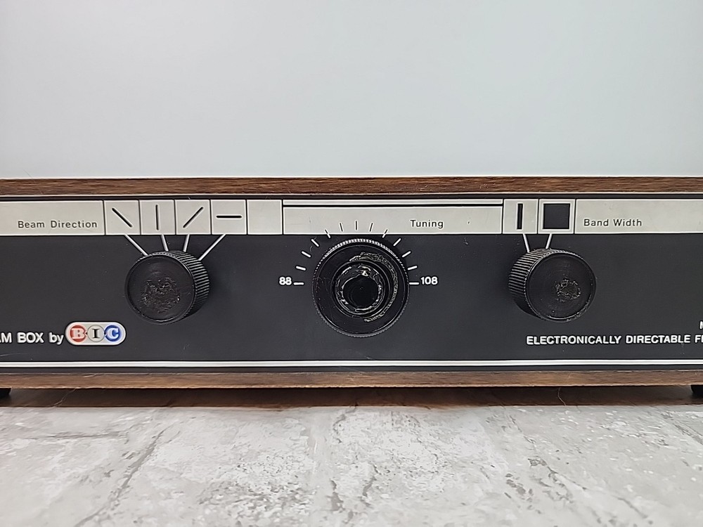 BIC The Beam Box Model FM8 Electronically Directable FM Antenna Untested Read*