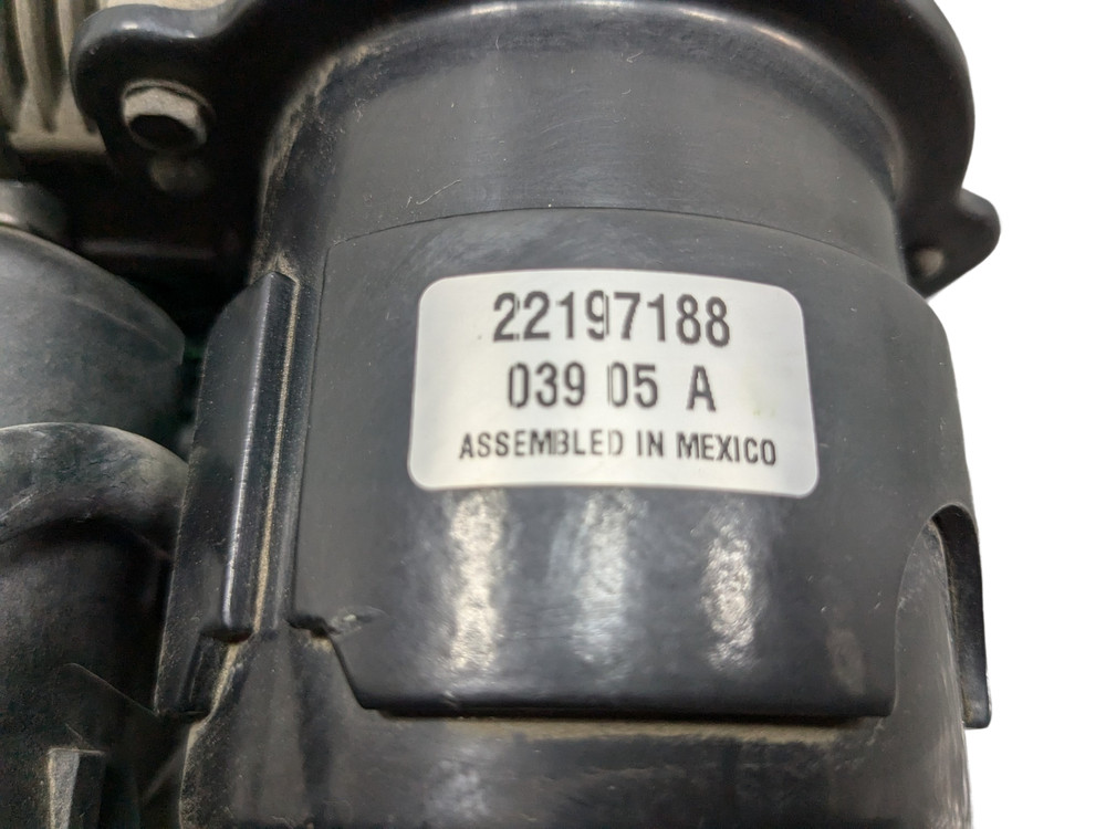 2000 - 2005 Cadillac Deville Oem Air Ride Suspension Compressor Pump Assembly