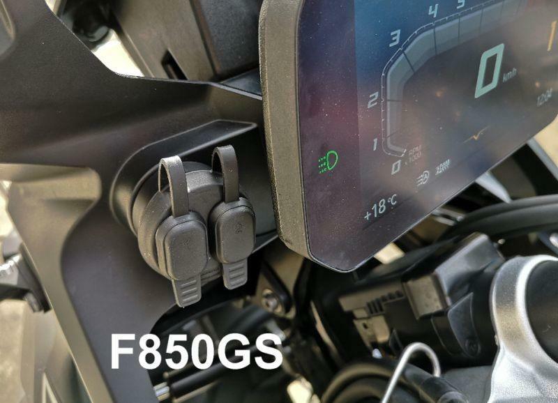 Dual USB Socket "plug & play" for BMW motorcycles