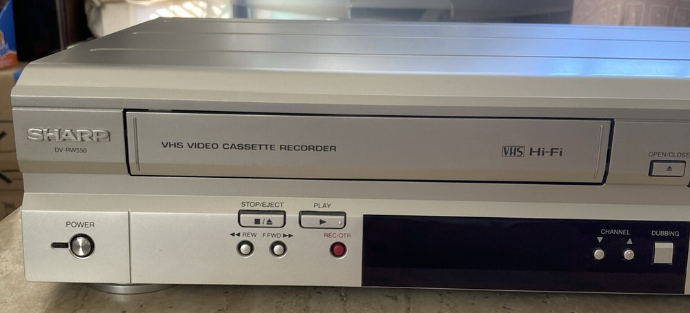 Sharp DV-RW550U DVD Recorder VHS VCR Combo Recorder Powers On Untested