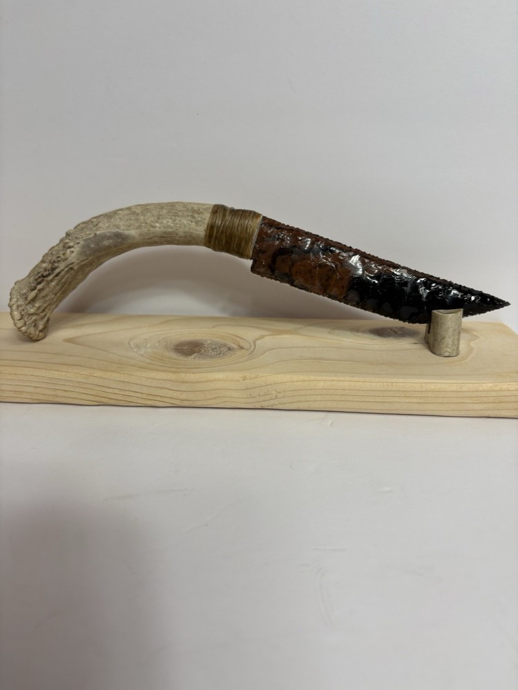 Flint Knapped Knife