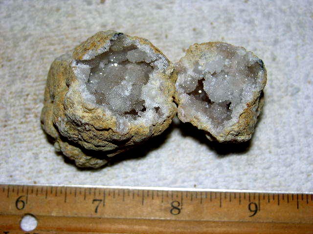 Geode pair opened with crystal centers 3 inch G58