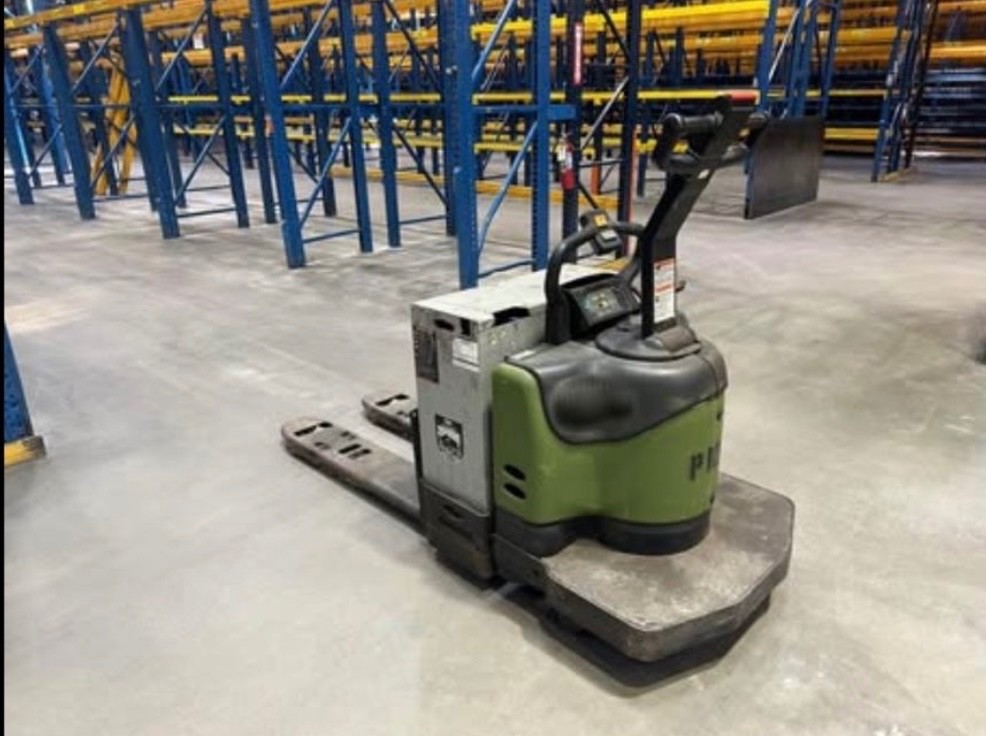 Crown electric pallet jack