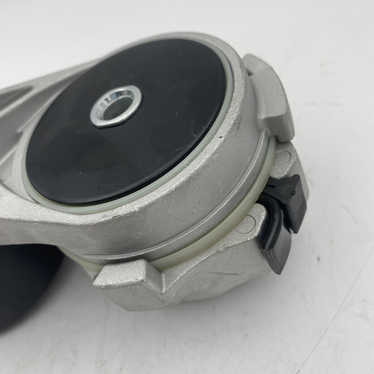 Belt Tensioner 5270678 Fits for Cummins 5.9L 6.7L Engine 0239233 3973824 New