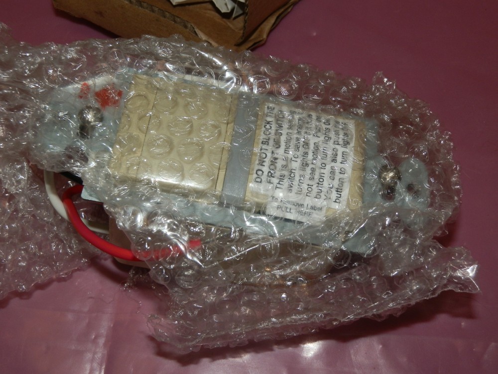 TWO - NEW Wattstopper Vacancy Sensor Switch RS-150BA (-N-1)