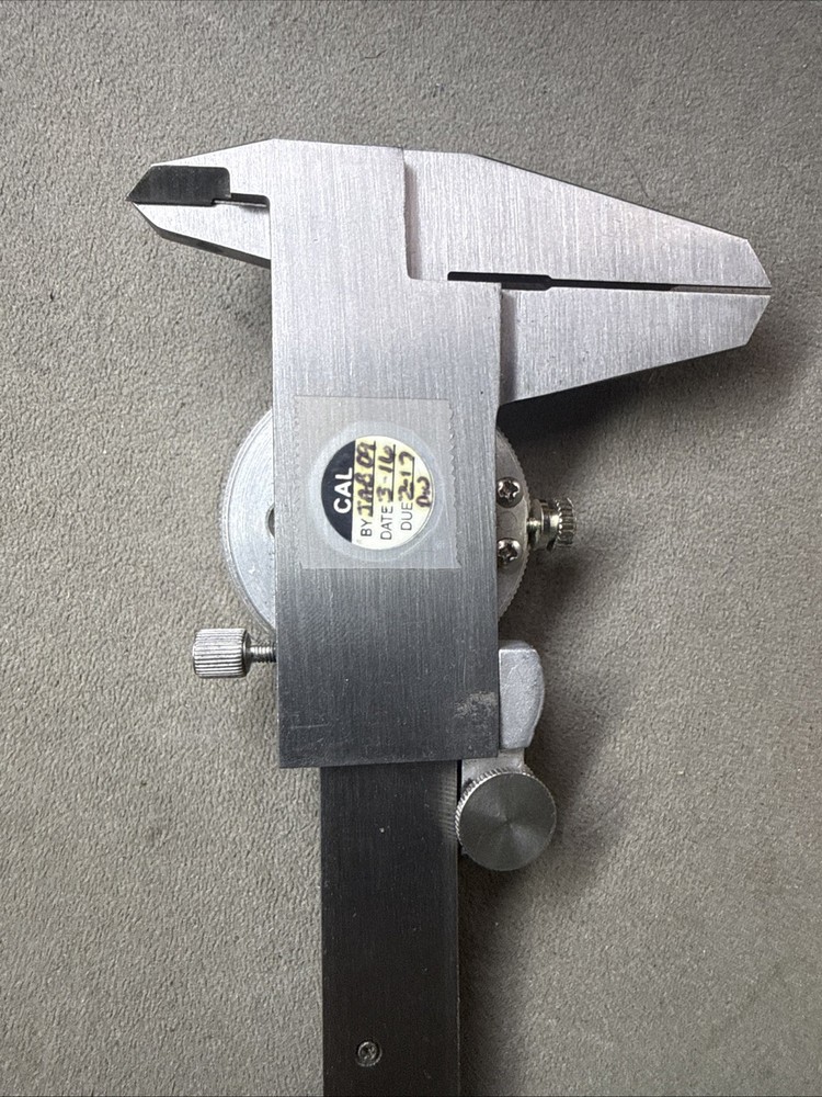 Fowler 9” Dial Caliper .001” Shock-Proof Machinist Measuring Tool W/ Case