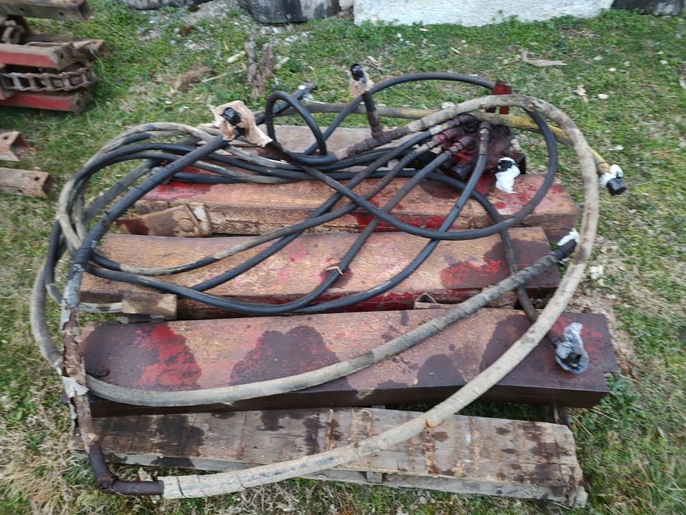 Mellot 18' 3 Strand Log Deck With Stop And Loader