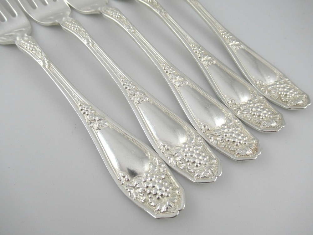 5 Dinner Forks ISABELLA RC Co, International Silverplate Flatware