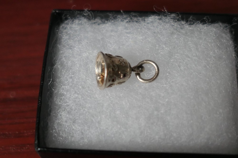Silver Charm - AD 2000 bell