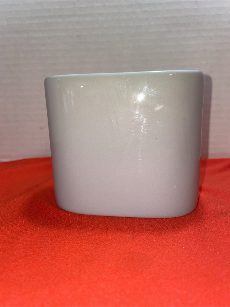 Mainstays Basic Ceramic Toothbrush Holder-Light Gray- Estate Find