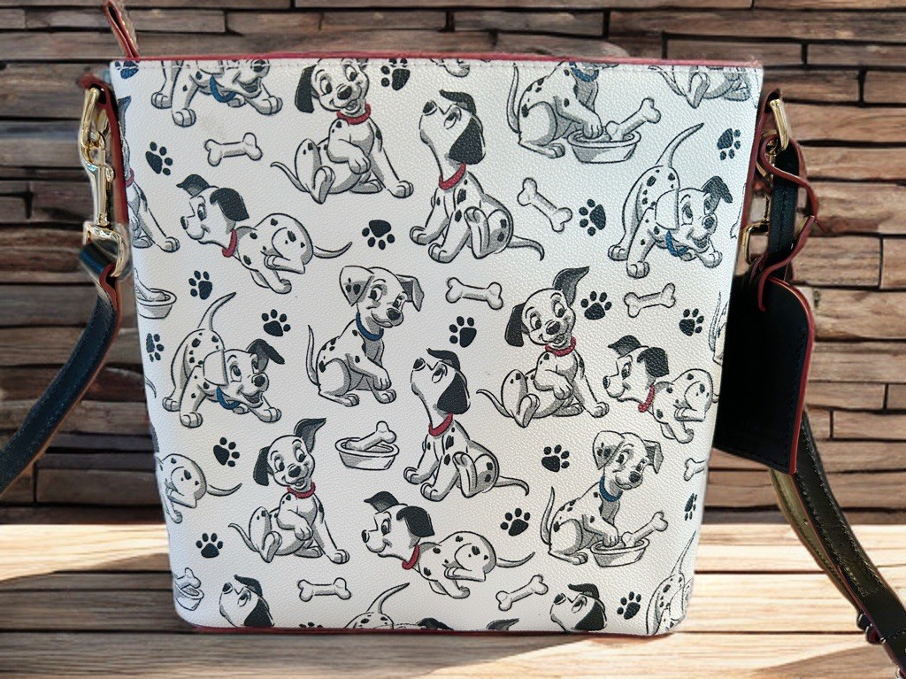Disney Dooney & Bourke 101 Dalmatians Crossbody Purse Bag EUC