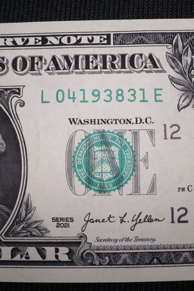 $1 Dollar Miscut Misaligned Error Uncirculated Bill