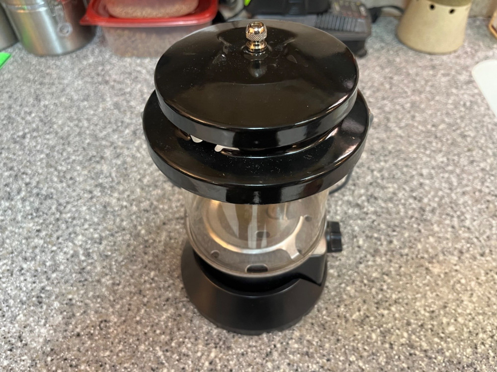 coleman propane lantern with case