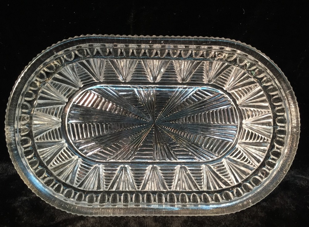 Unique Clear Glass Geometric Celery Dish