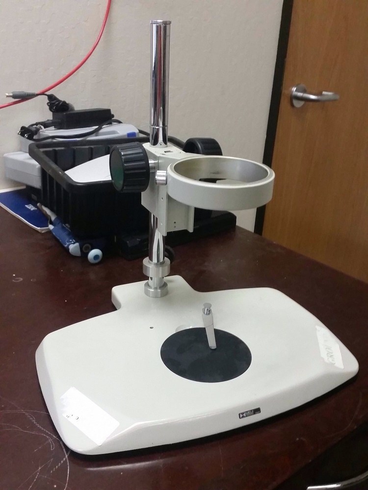 Melji Techno PK Microscope Pole Stand